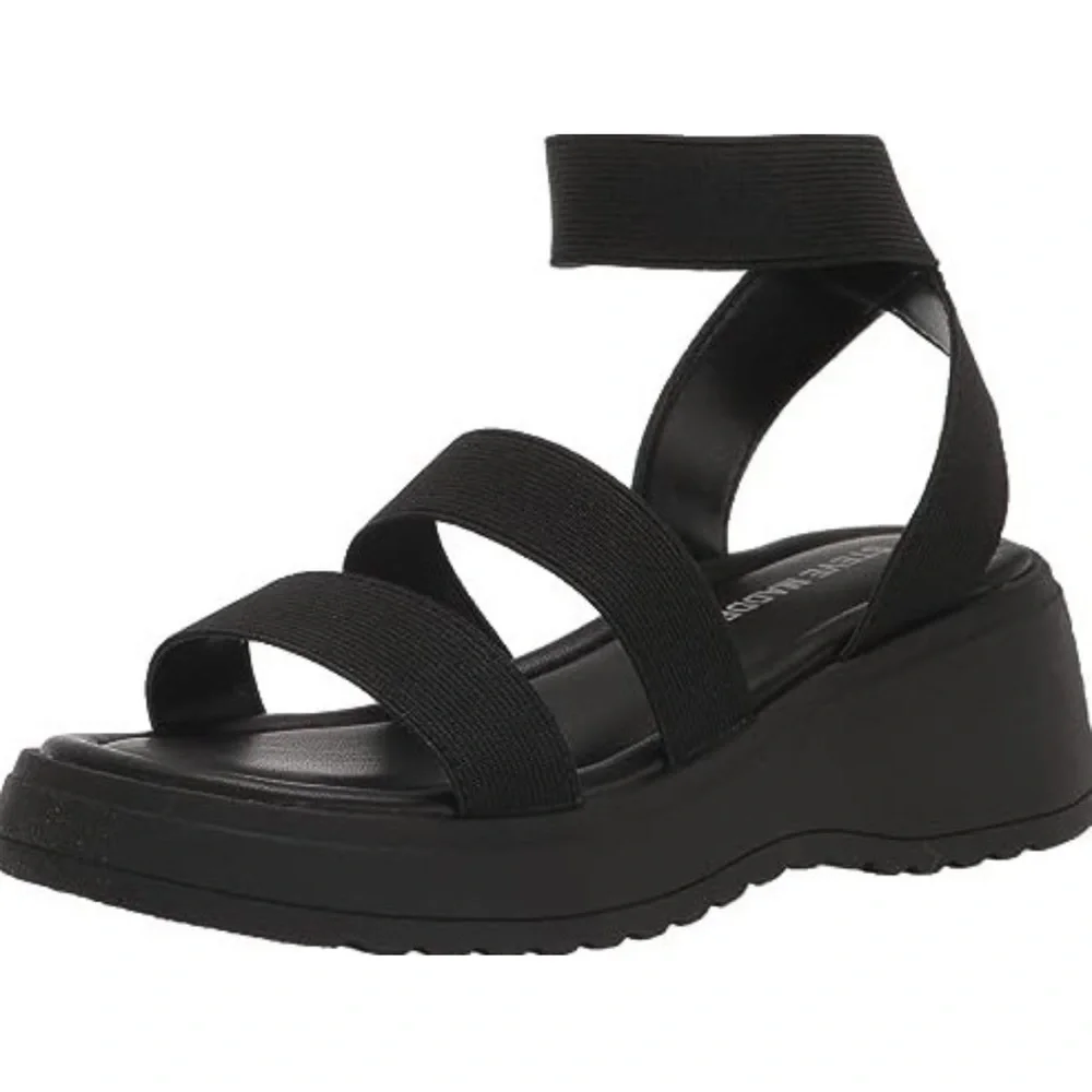 Steve Madden Pair of Girls Shoes - Sammie Sandals Size 4